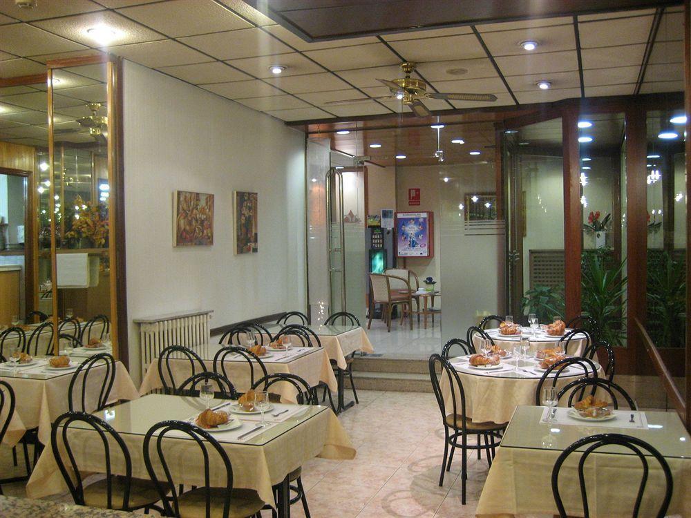 Hotel Festa Brava Andorra la Vella Ngoại thất bức ảnh