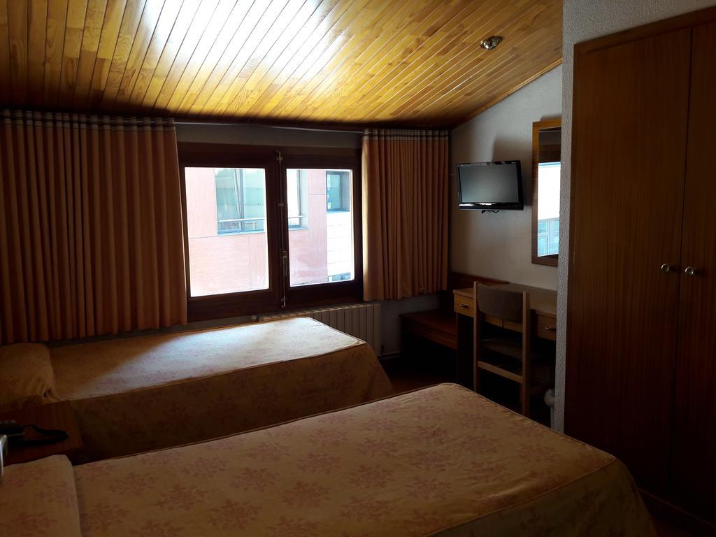 Hotel Festa Brava Andorra la Vella Ngoại thất bức ảnh