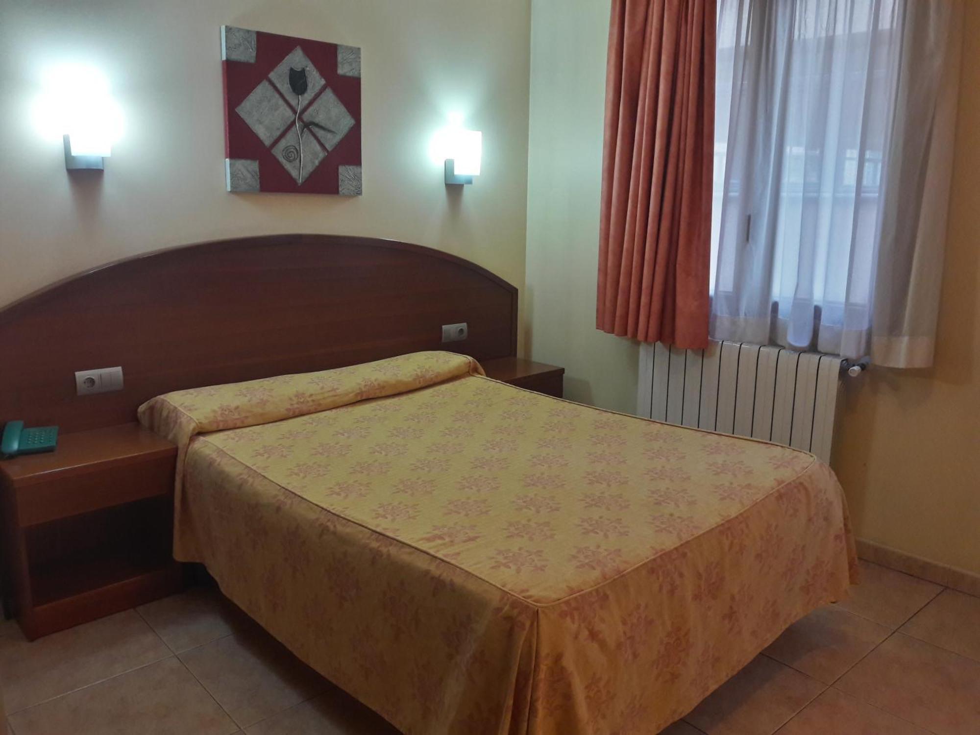 Hotel Festa Brava Andorra la Vella Ngoại thất bức ảnh