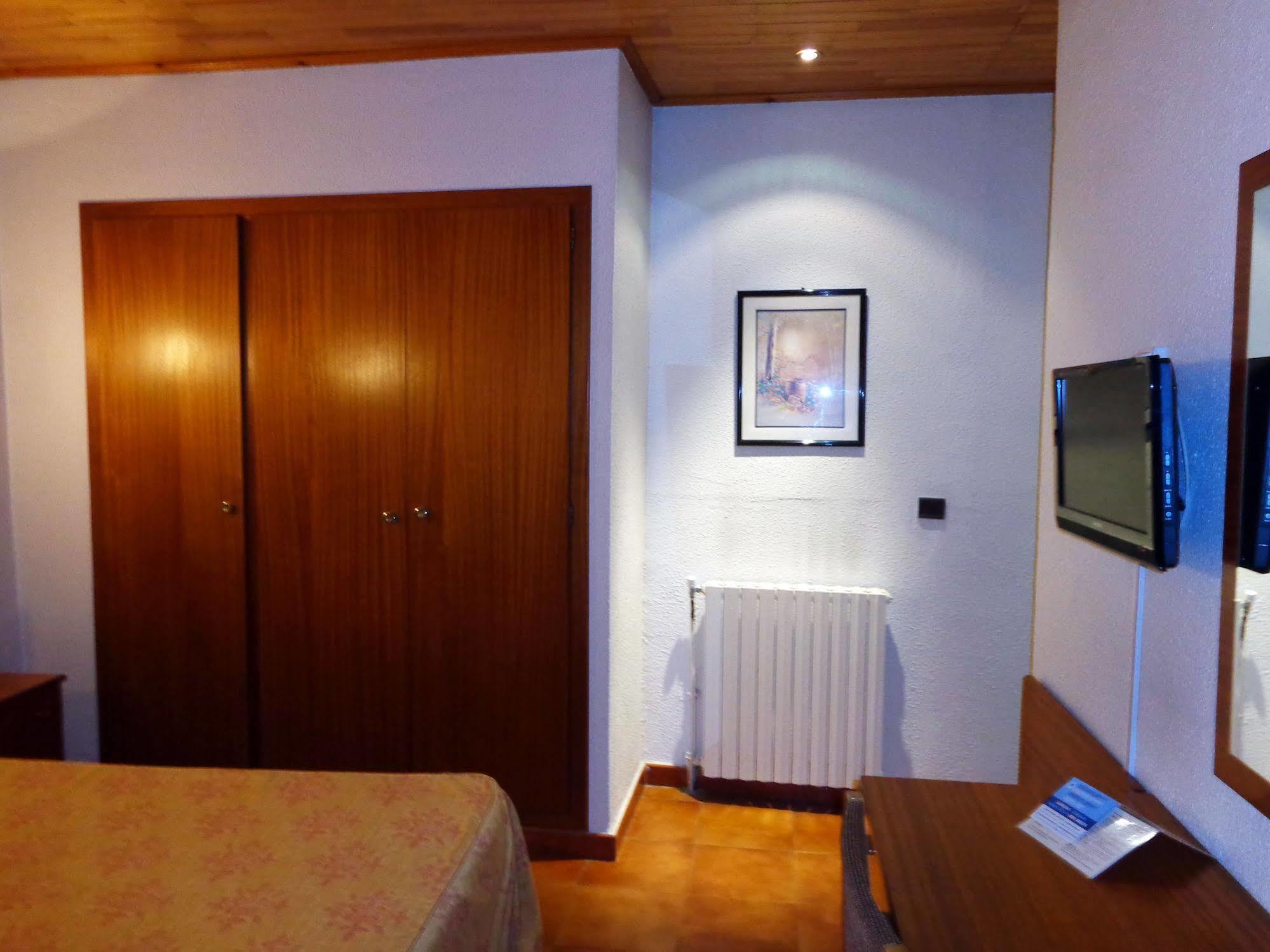 Hotel Festa Brava Andorra la Vella Ngoại thất bức ảnh