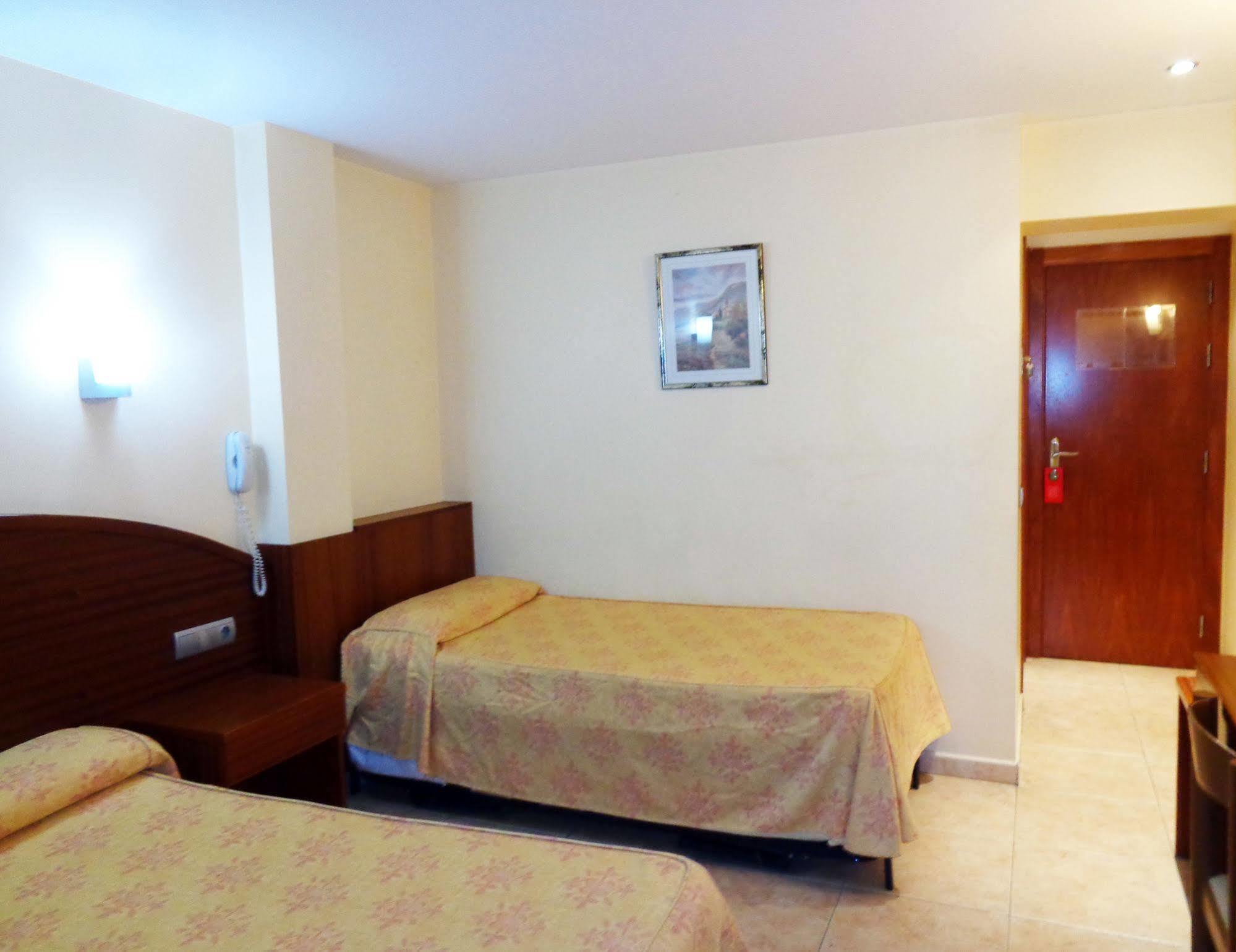 Hotel Festa Brava Andorra la Vella Ngoại thất bức ảnh